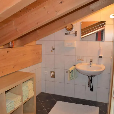 Lägenhet Kapall By Interhome Obergand